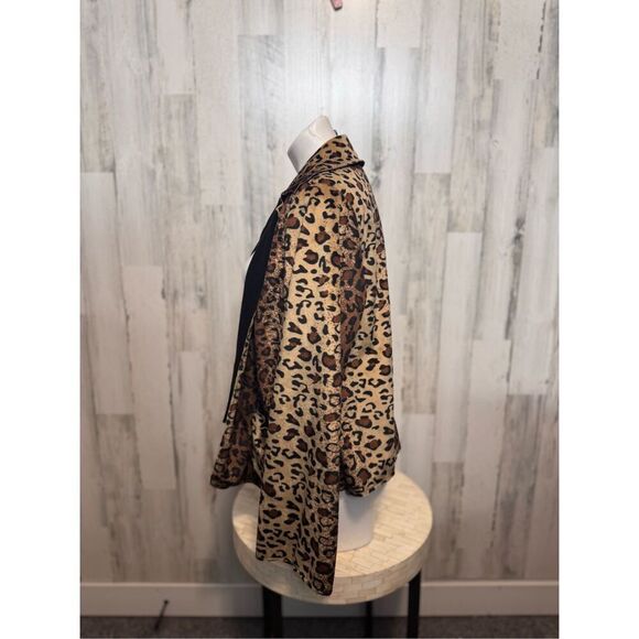 Woman's TanJay cheetah Faux Suede Jacket W/Pockets Lining size 10 - Picture 3 of 10